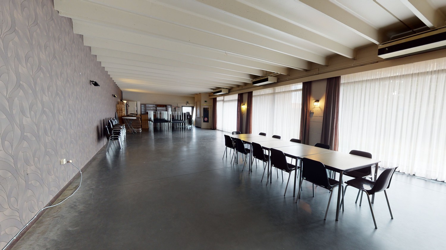 Ruime woonst/ handelszaak nabij centrum Zingem! - foto 3