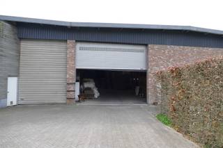 Commercial à louer à Saint-Gilles-Waes