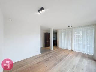 Dit moderne twee-slaapkamerappartement is een BEN - woning op de 2de verdieping en heeft een bewoonbare oppervlakte van ± 94 m² en een terras van ±...