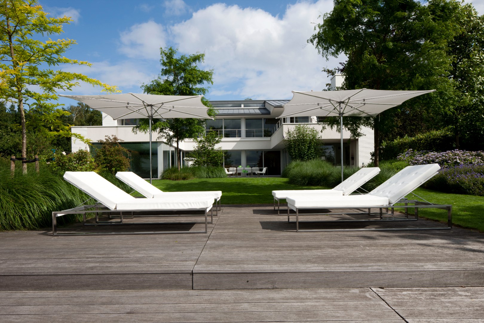 Unieke eigendom aan het exclusieve privé meer Miramar te Mol / Dessel ! - foto 2