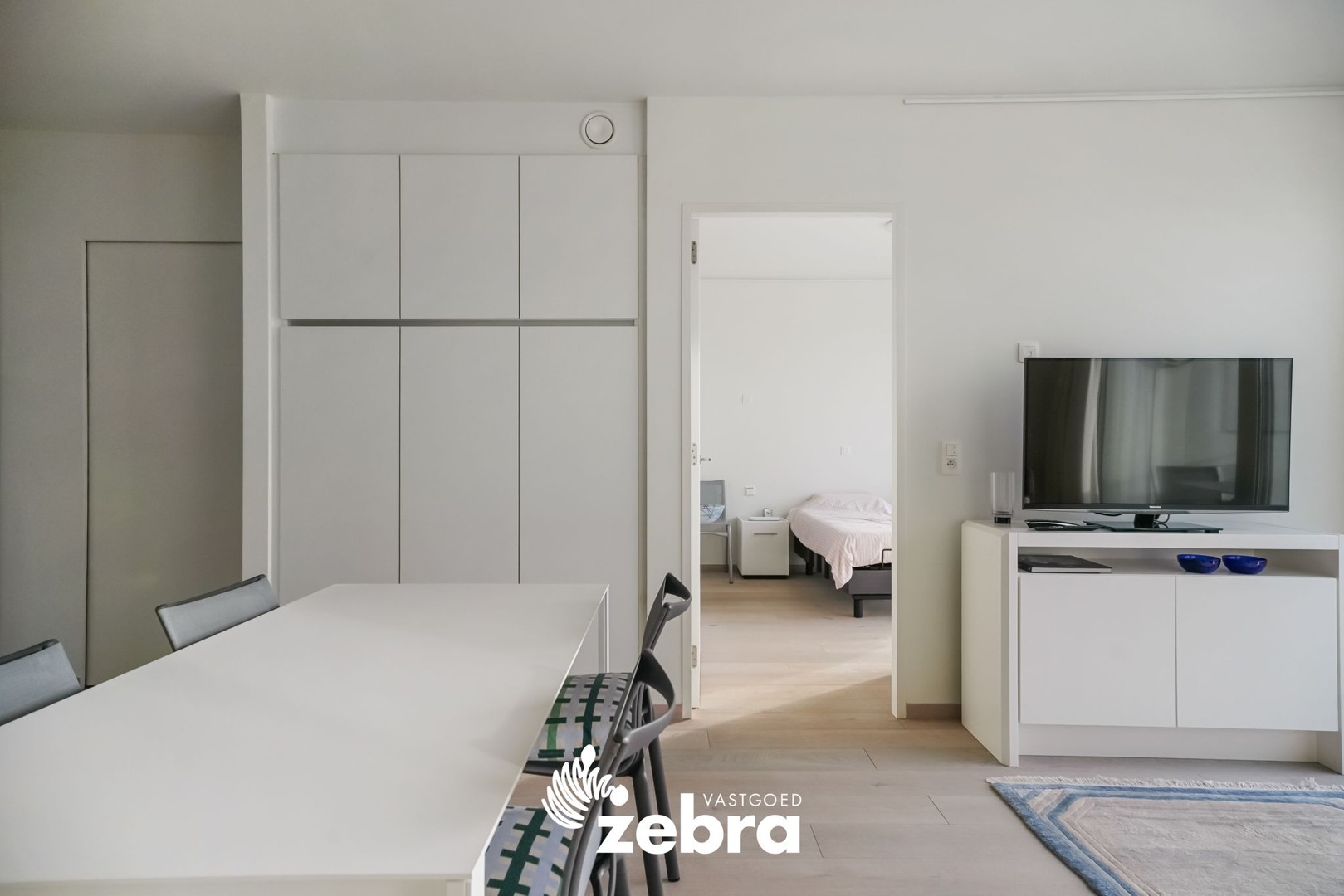 Moderne serviceflat met prachtig zicht op de Leie en autostaanplaats te Deinze! - foto 3