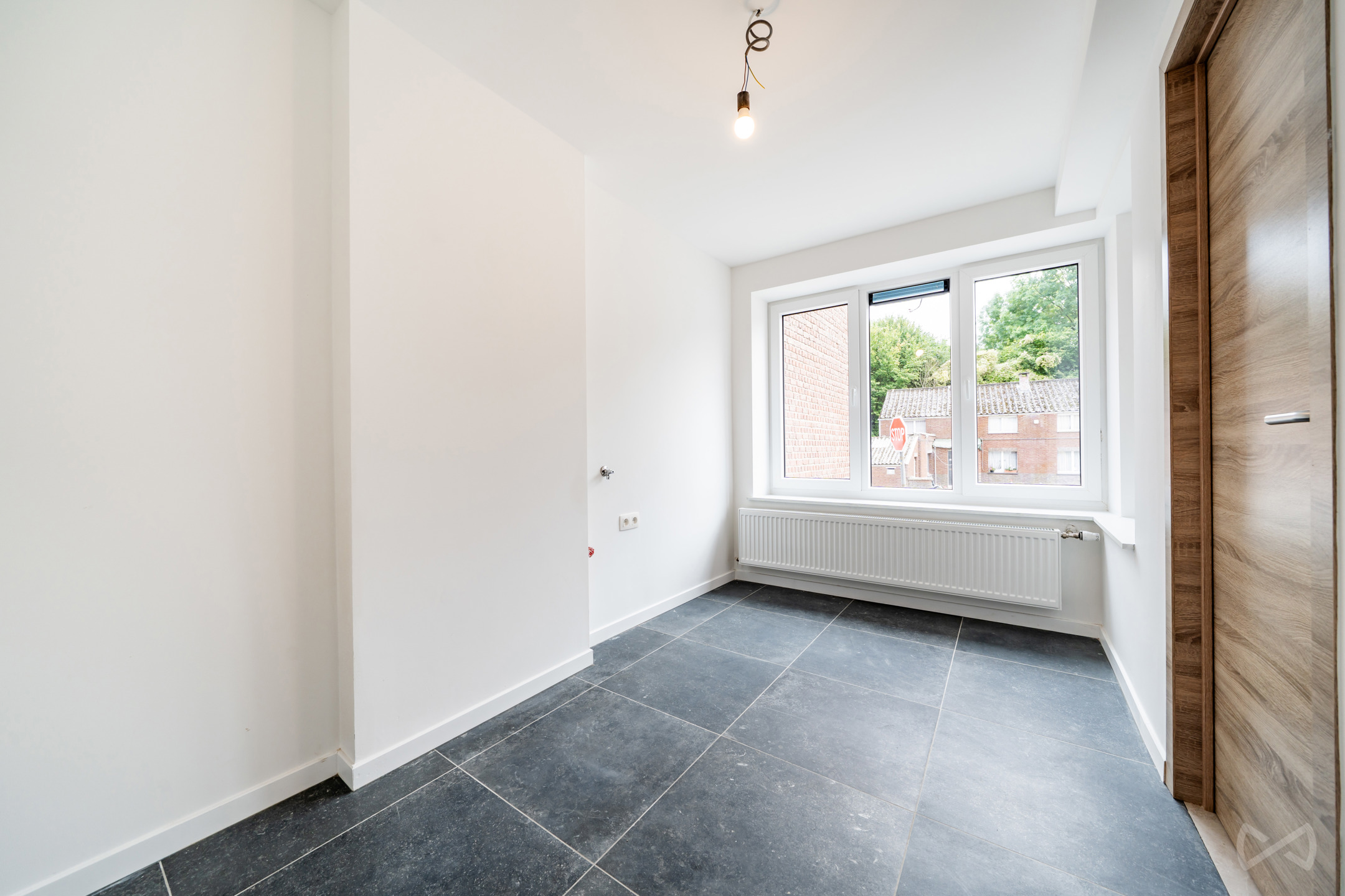 We invest hesbaye vous présente... 0497/40.99.81 - foto 4