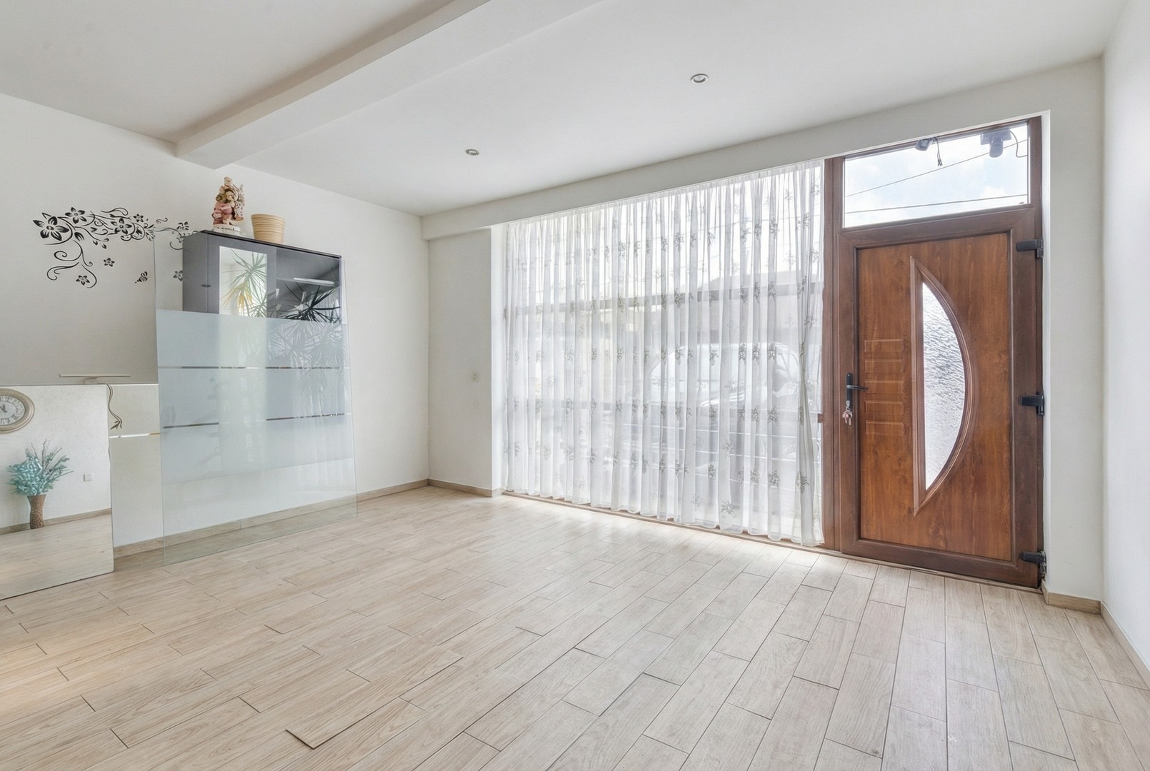 House for sale in Roeselare with 4 bedrooms - photo 2