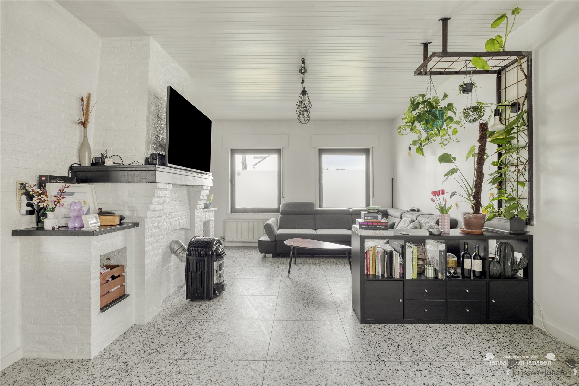Rustig gelegen bungalow met grote tuin - foto 5