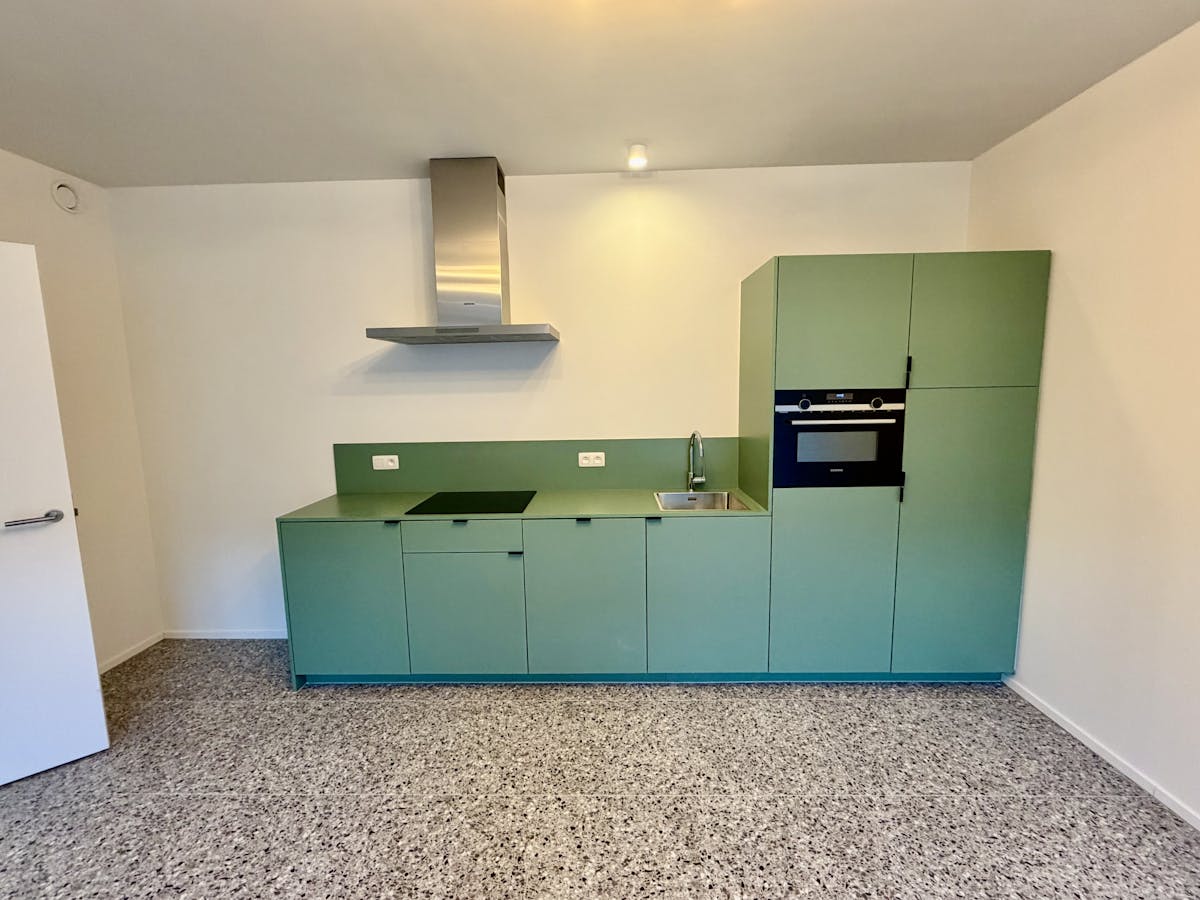 A LOUER : appartement de 2 chambres dans le centre de Hasselt. - photo 3