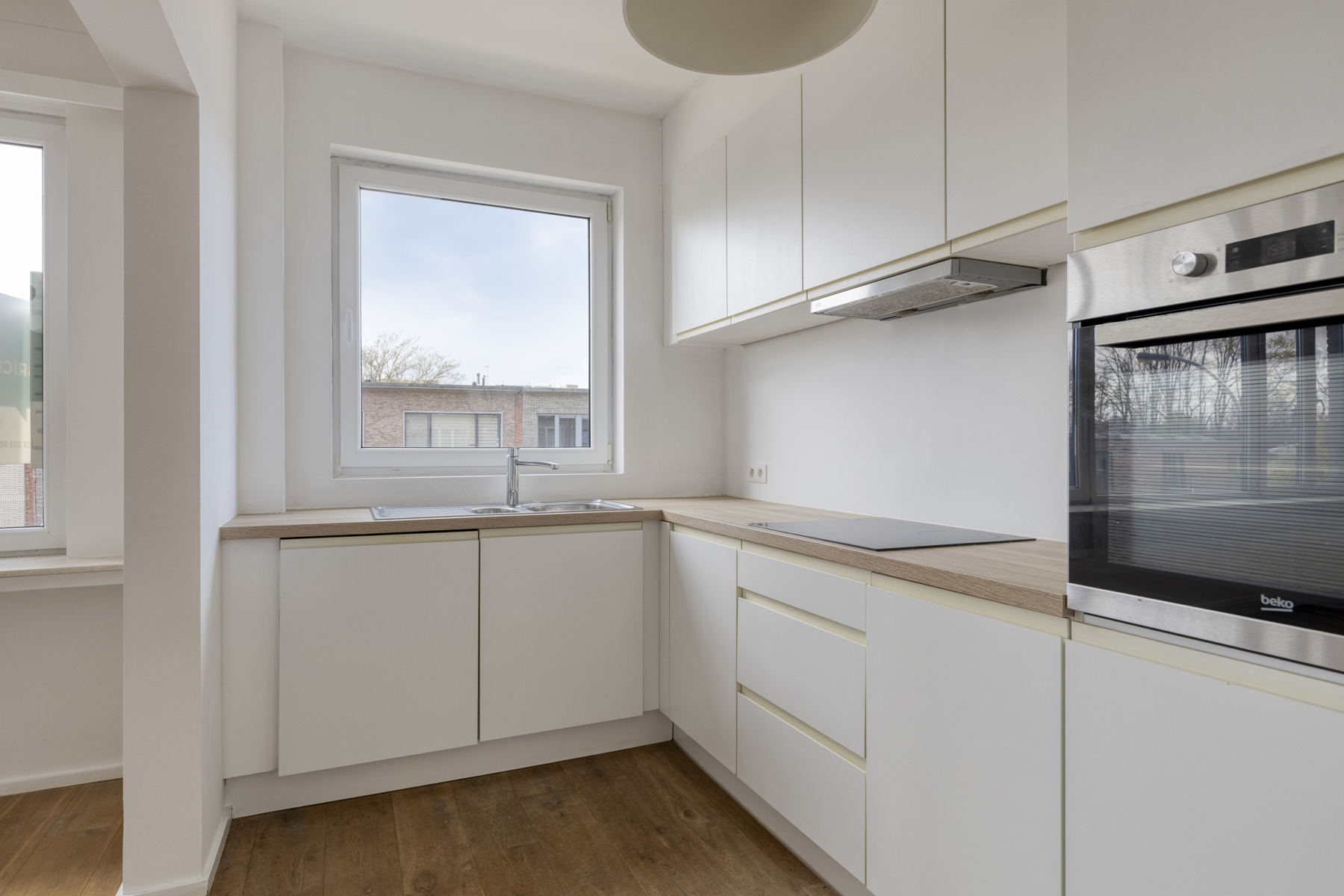 Ruim appartement met 3 slpk en terras te Wilrijk - foto 5