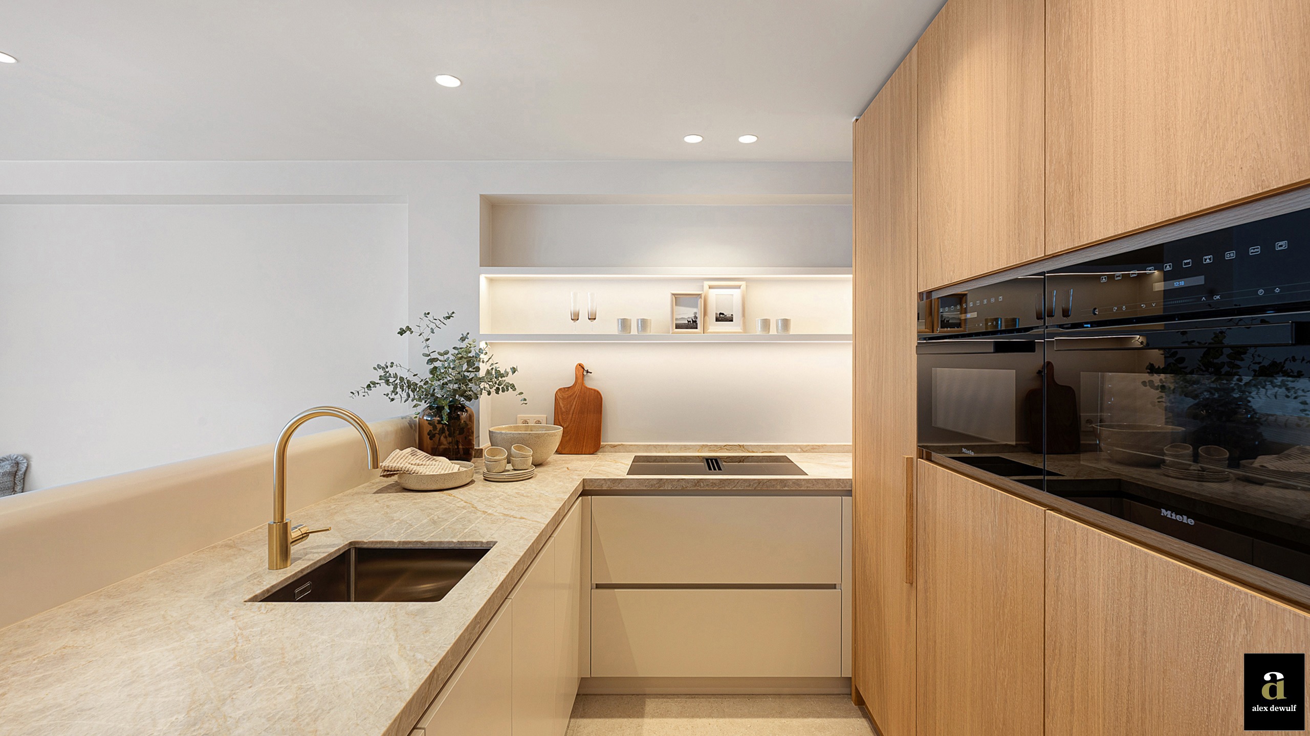Gerenoveerd 3 slaapkamer appartement met zijdelings zeezicht - foto 5