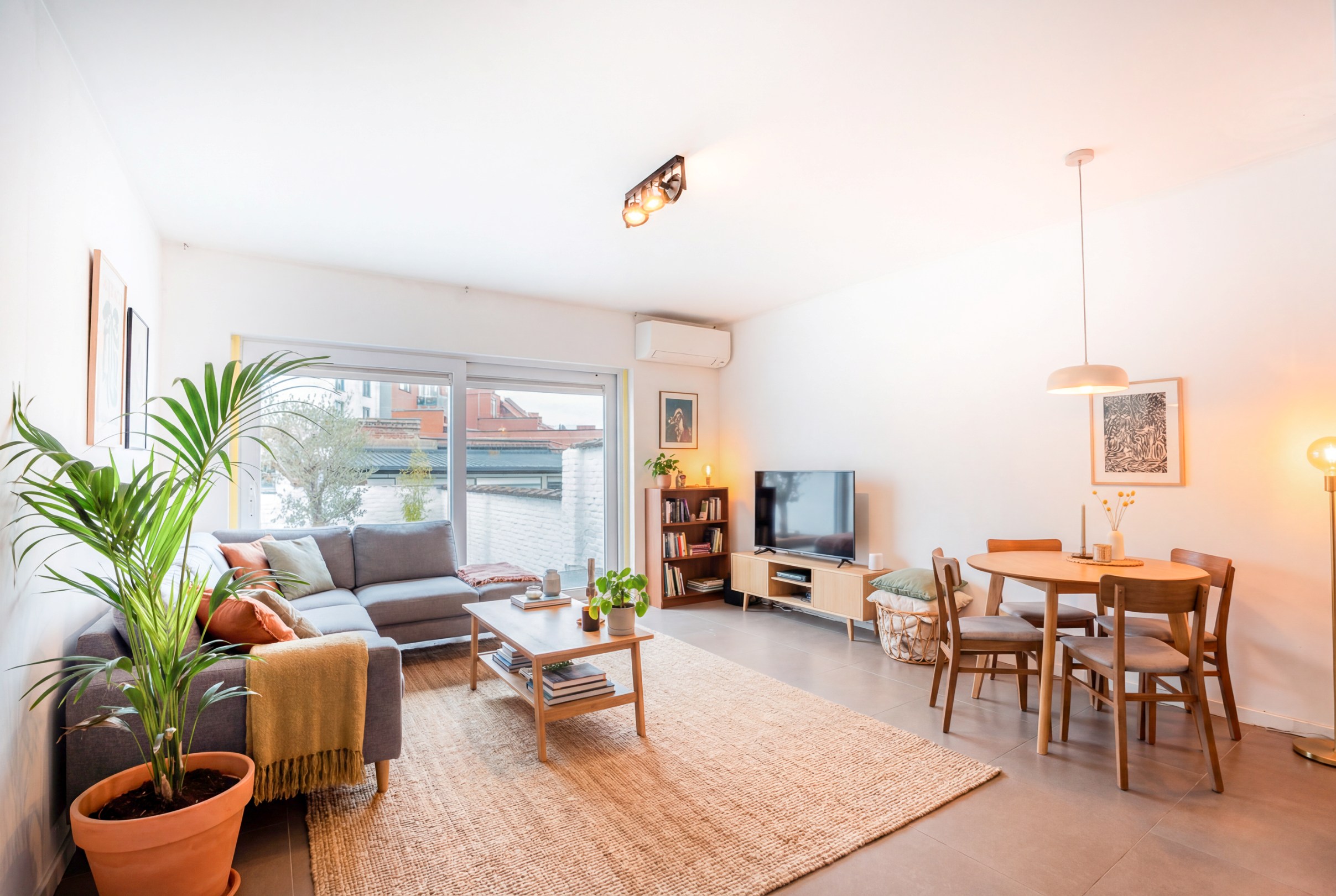 Instapklare halfopen woning te Kortrijk - foto 4