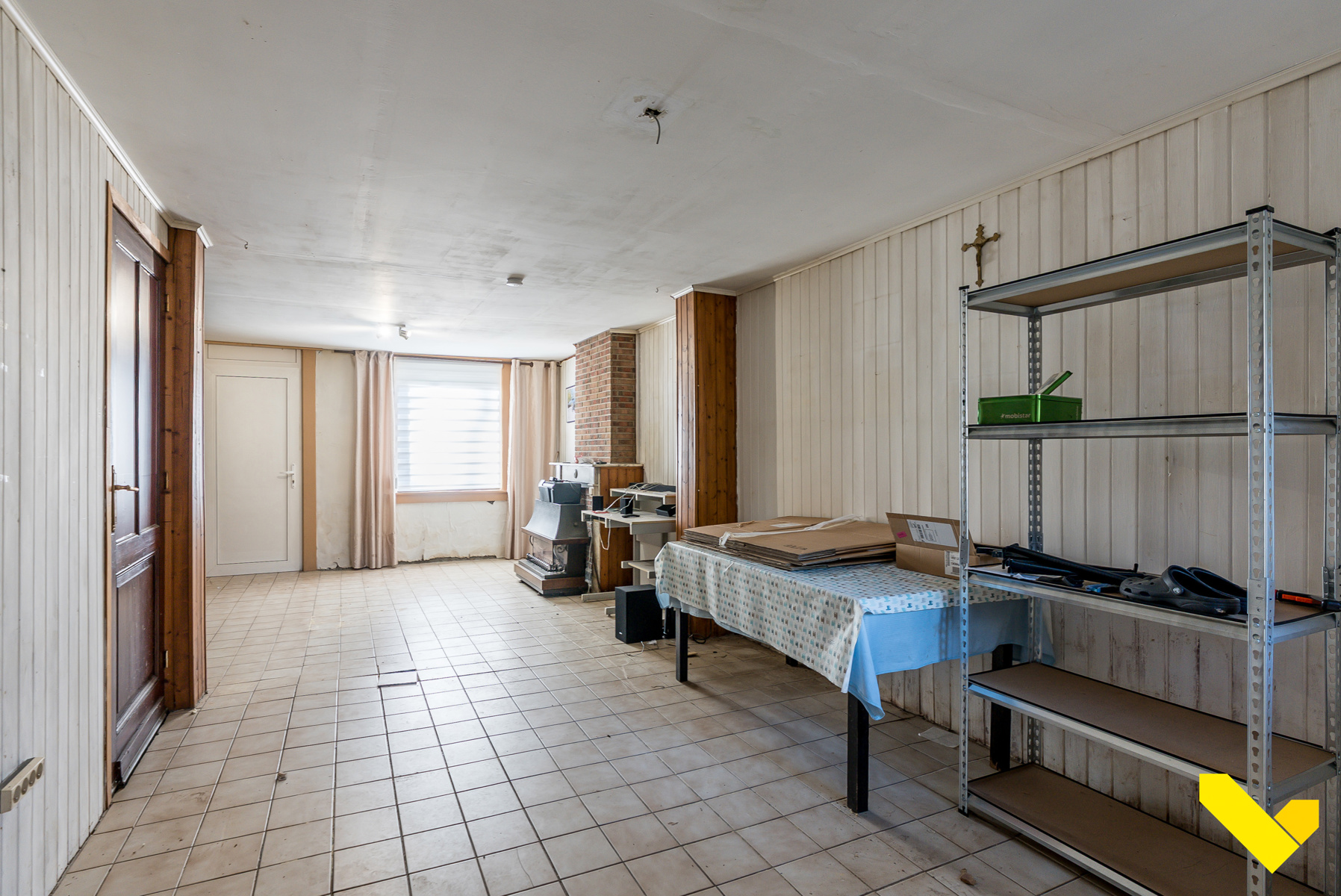 Te renoveren woning met potentieel op centrale locatie - foto 3