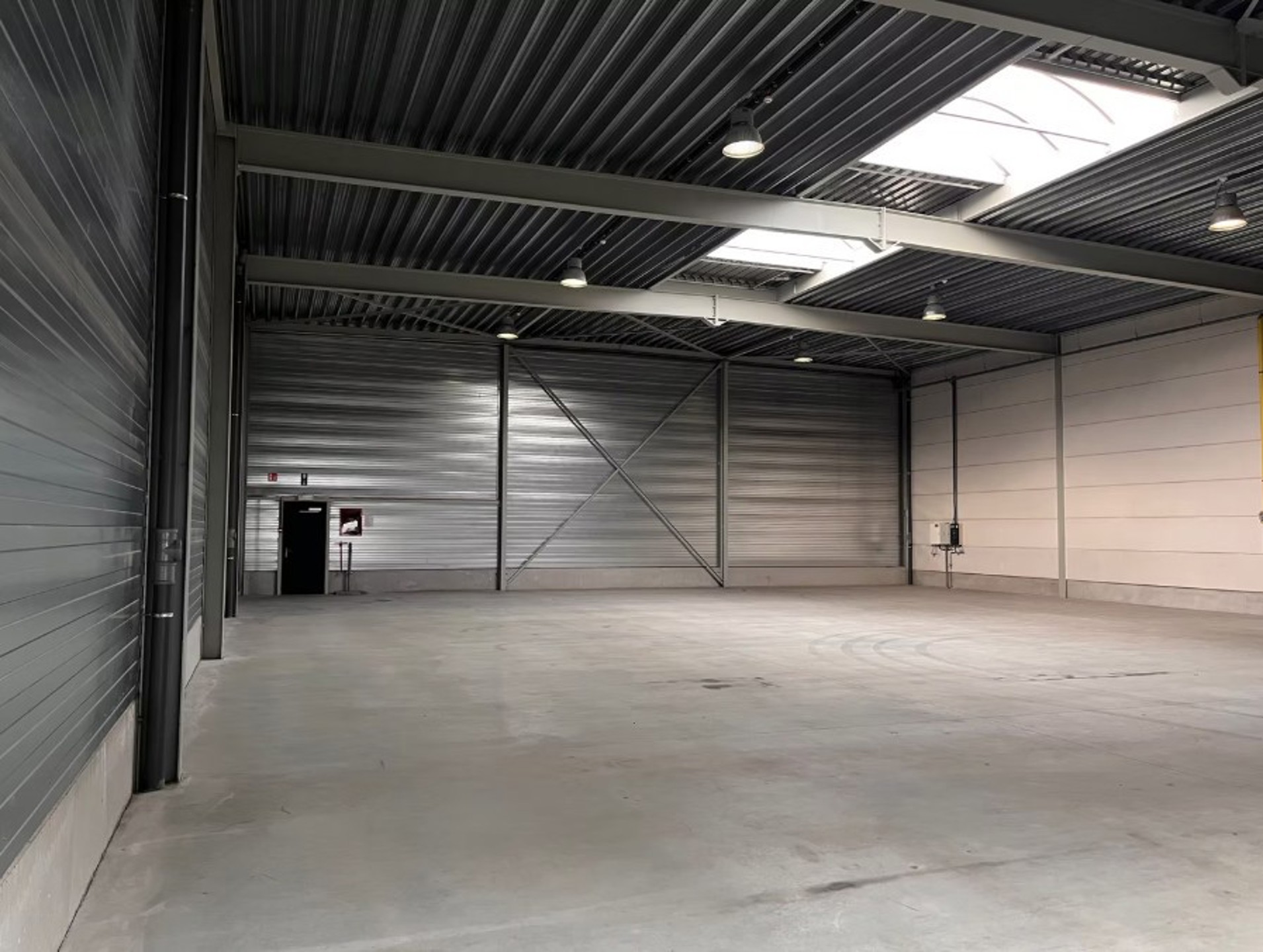 Malle: magazijn 494m² te huur in de Industriezone van Malle - foto 2