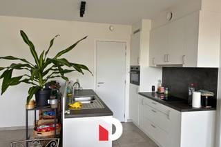 Recent appartement op de rand van Brugge, dichtbij het AZ Sint-Jan en de Expressweg, maar toch op fietsafstand van centrum Brugge. Het...