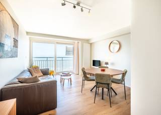 INSTAPKLAAR appartement in kleinschalige residentie met FRONTAAL zeezicht.Dit unieke pand is gelegen op de 6de verdieping van residentie "Sundown"...