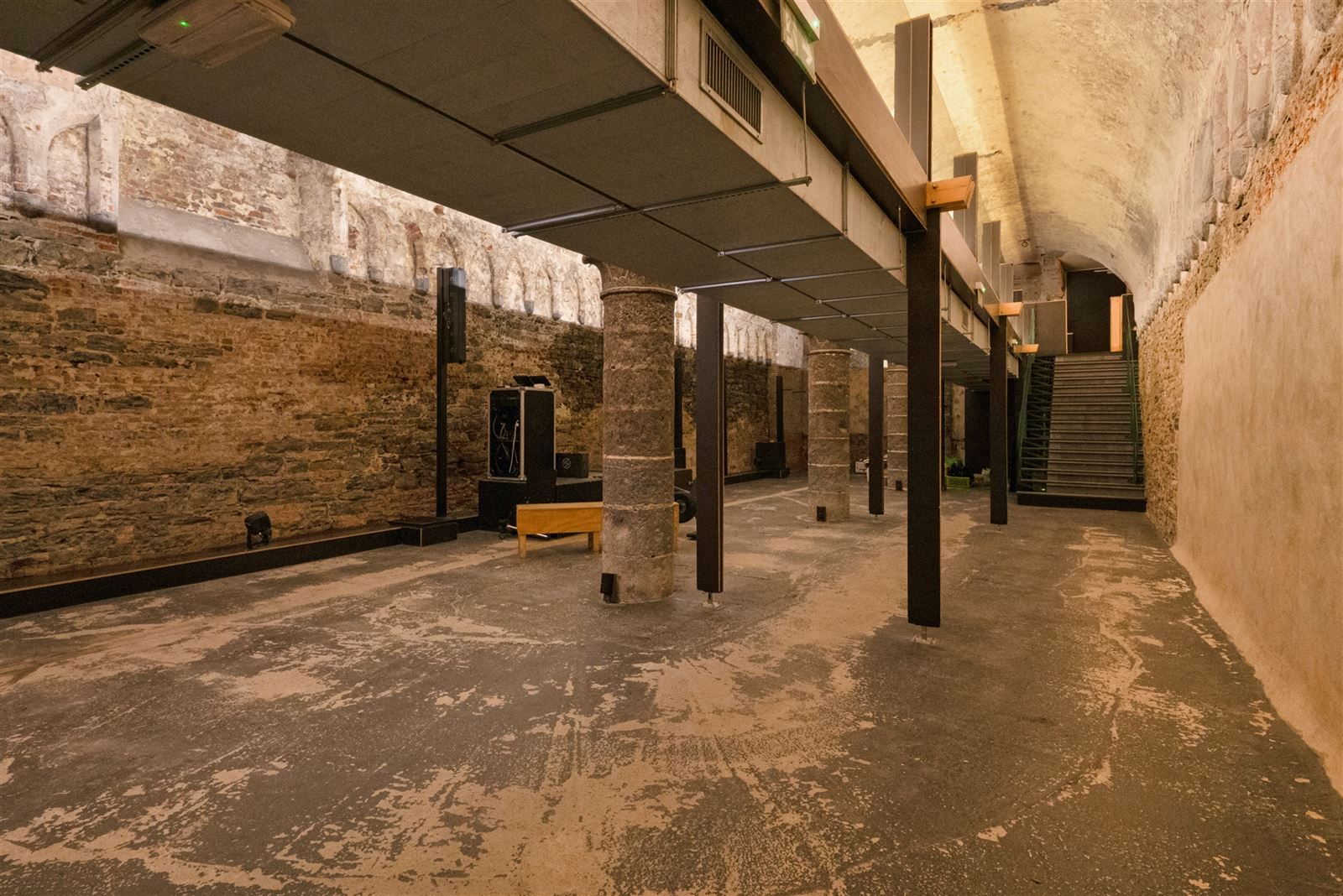 Authentieke handelsruimte van 400 m² in centrum Gent! - foto 4
