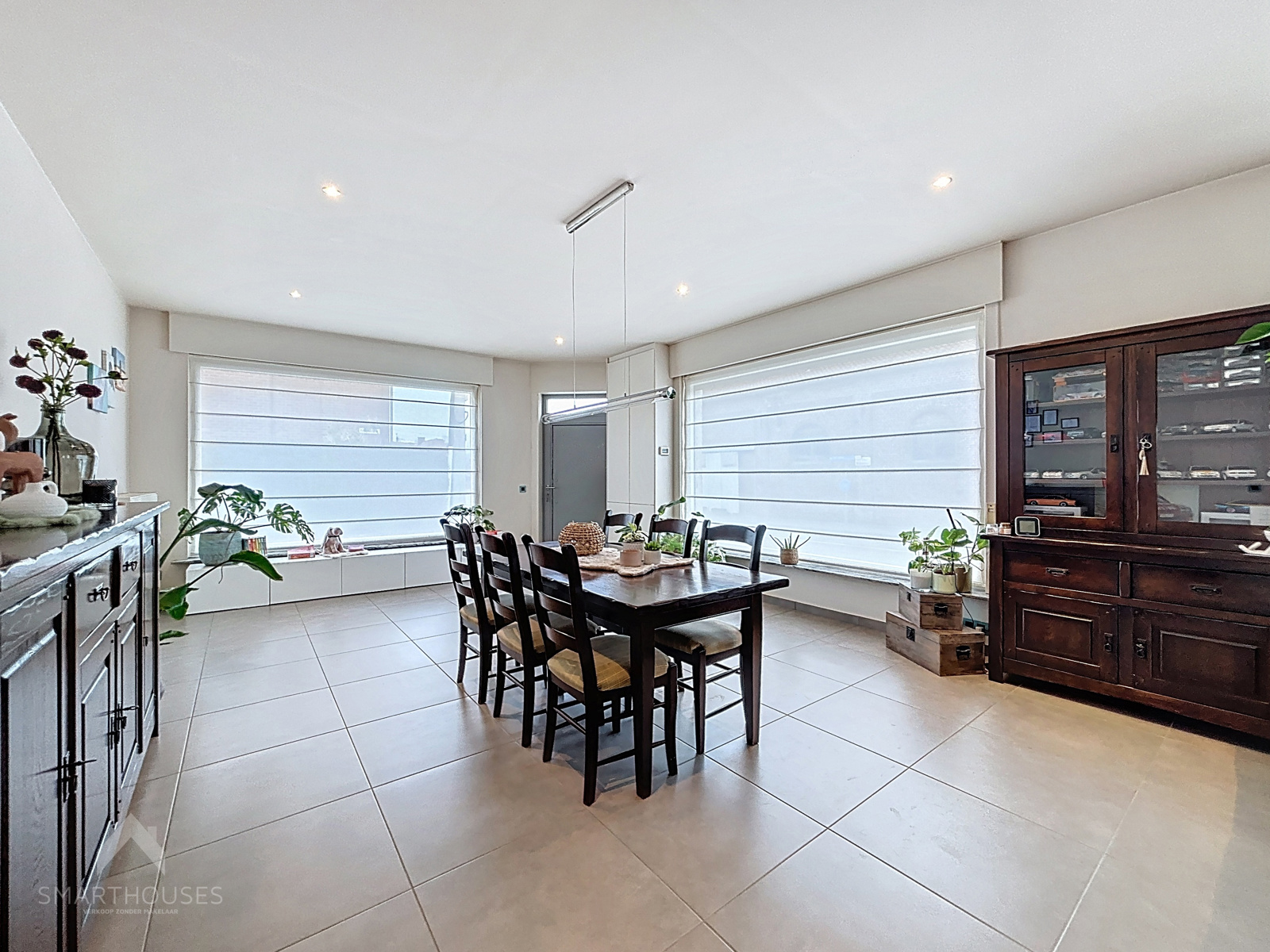 Halfopen woning met 3 slpkmrs, garage en 6 parkeerplaatsen - foto 5