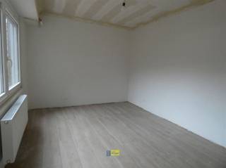 GERENOVEERD APPARTEMENT TE HUUR OP TOPLOCATIE IN EKERENLOCATIEDIT APPARTEMENT IS IDEAAL GELEGEN, VLAKBIJ SCHOLEN, WINKELS, OPENBAAR VERVOER EN MET...