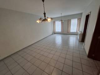 Appartement à louer à Malle