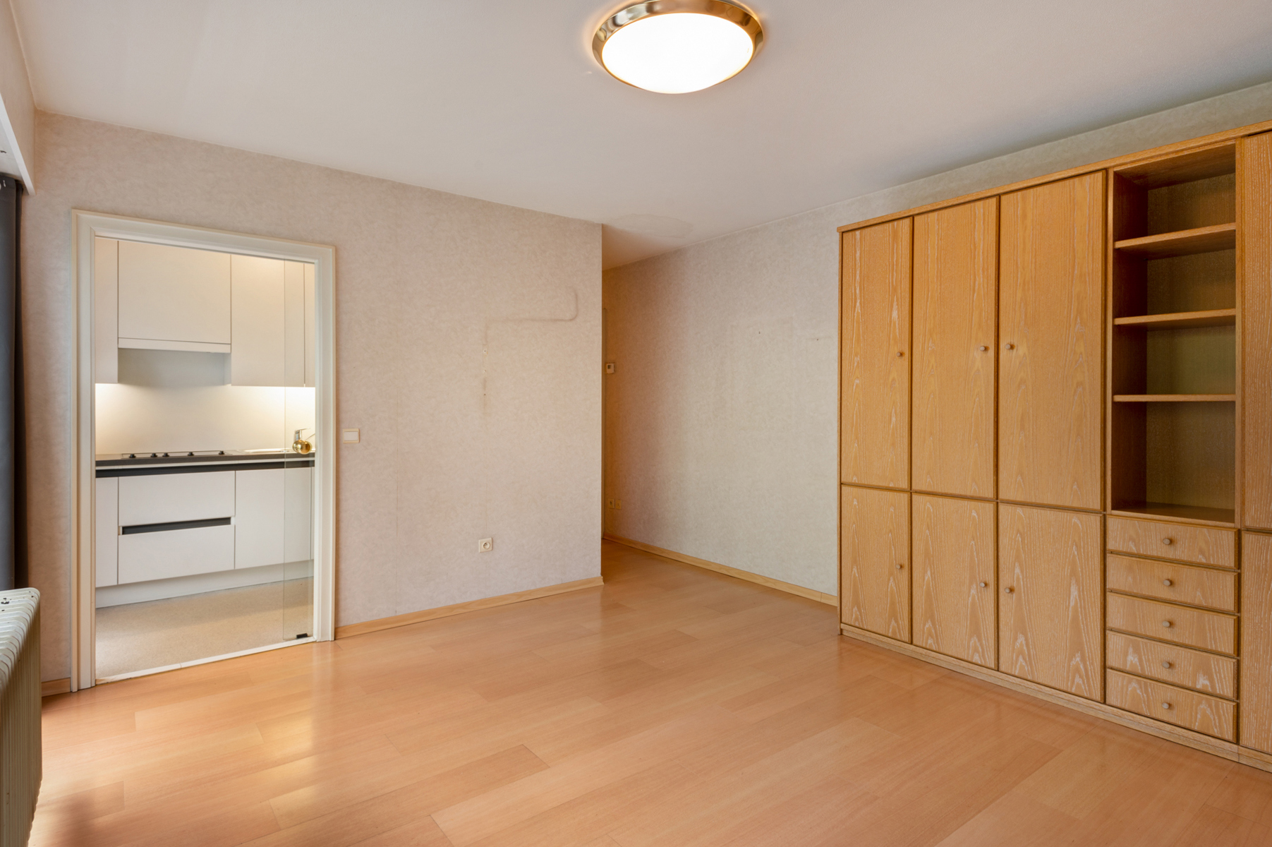 Appartement met terras op een groene locatie - foto 4