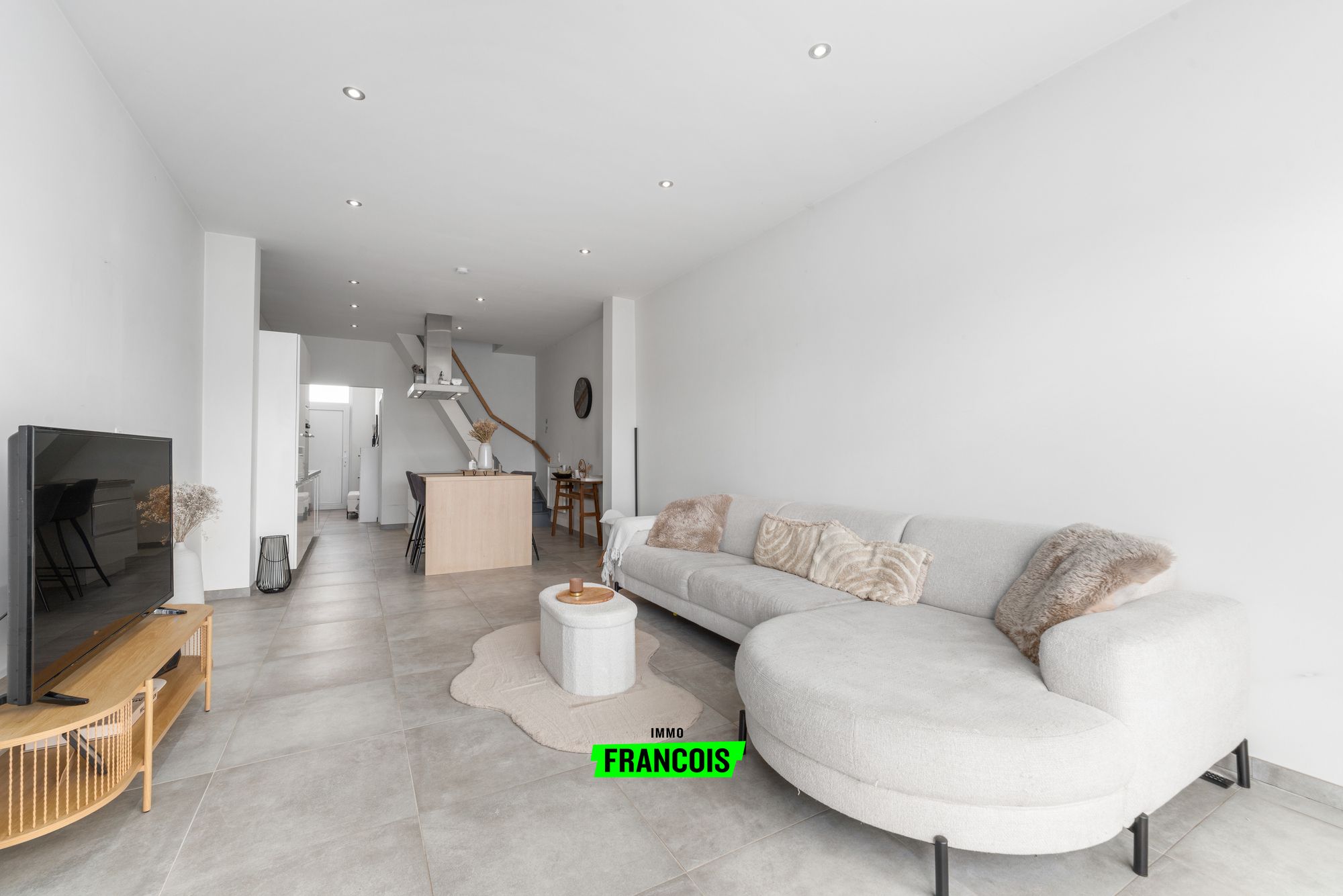 Instapklare halfopen bebouwing in rustige doodlopende straat te Wichelen - foto 4