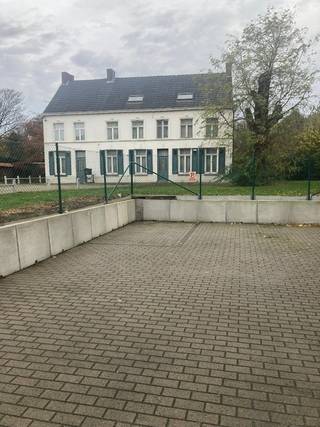 Garage à louer à Kortemark