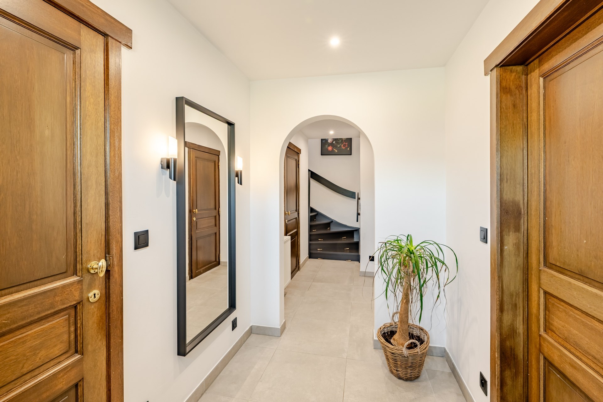 Prachtige woning met 3 slks, garage en tuin - foto 2