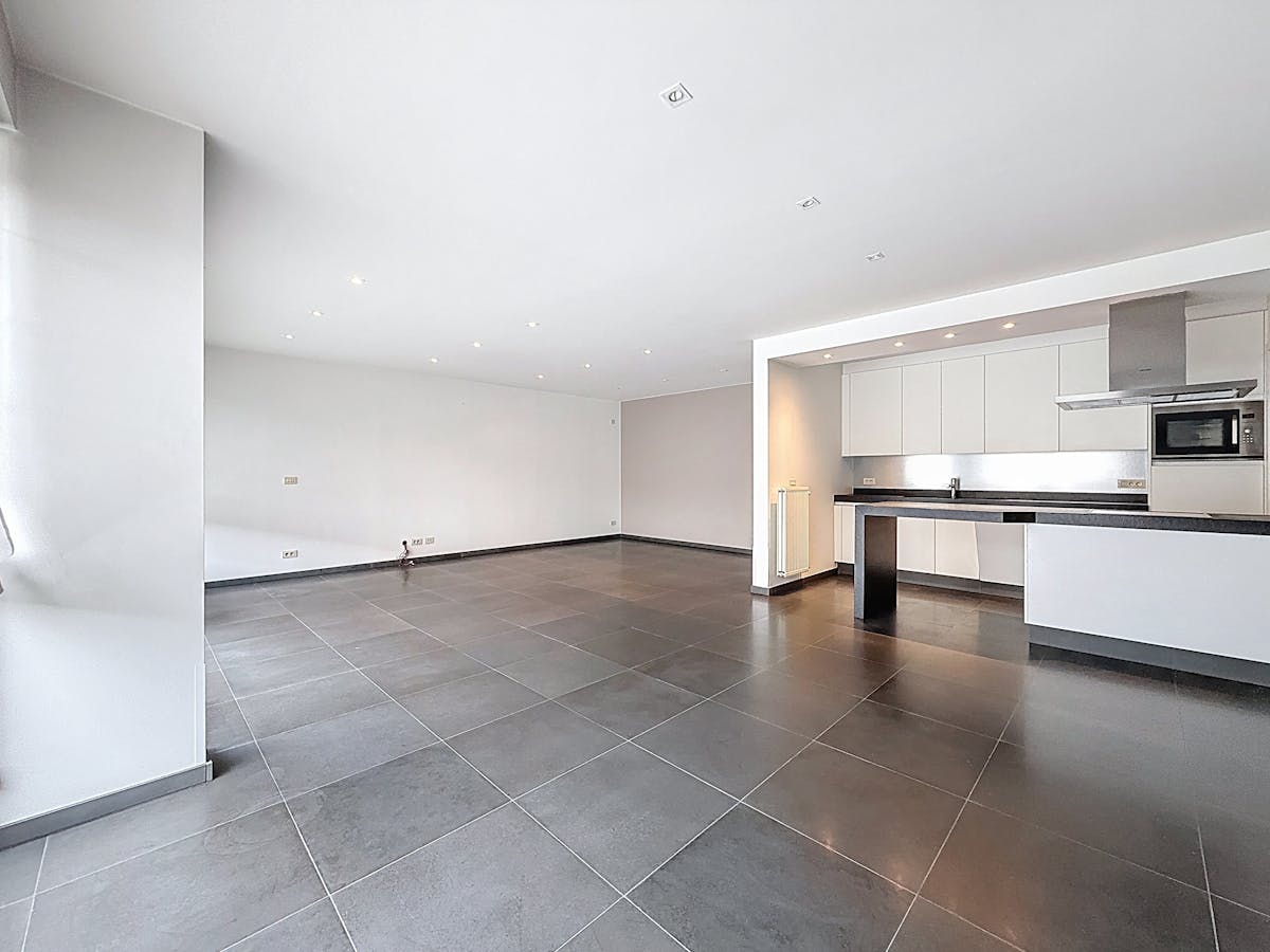 Ruim appartement met 3 terrassen te huur in Deerlijk - foto 3