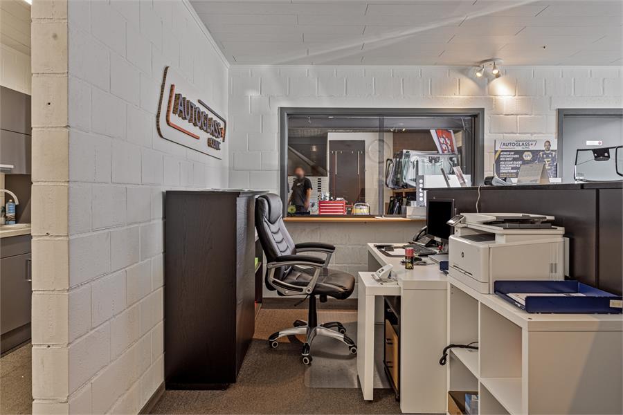 Bedrijfshal te koop in Geel via overdracht van aandelen - foto 5