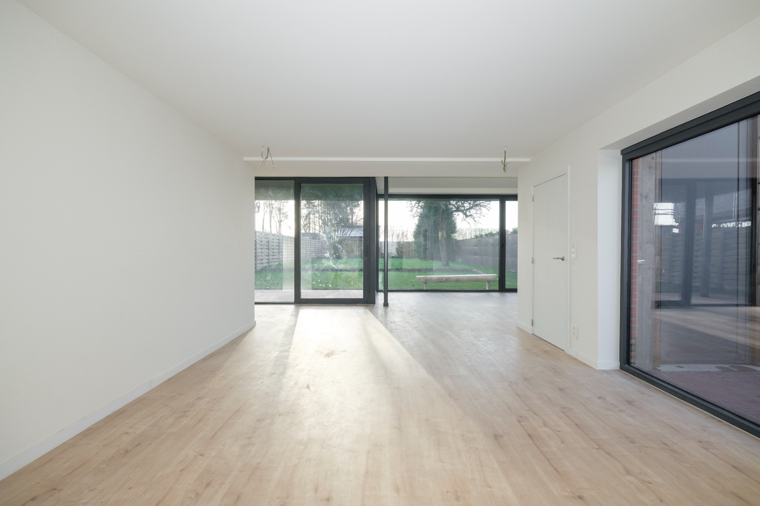 Gerenoveerde woning op een zuidgeoriënteerd perceel in Hoogstraten. - foto 4