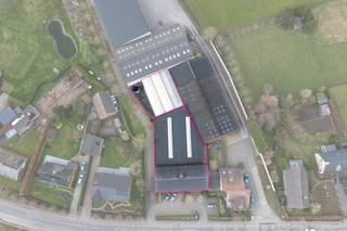 Dit ruime handelspand, gelegen aan de rand van het bruisende centrum van Lievegem, biedt een uitstekende mogelijkheid voor diverse...