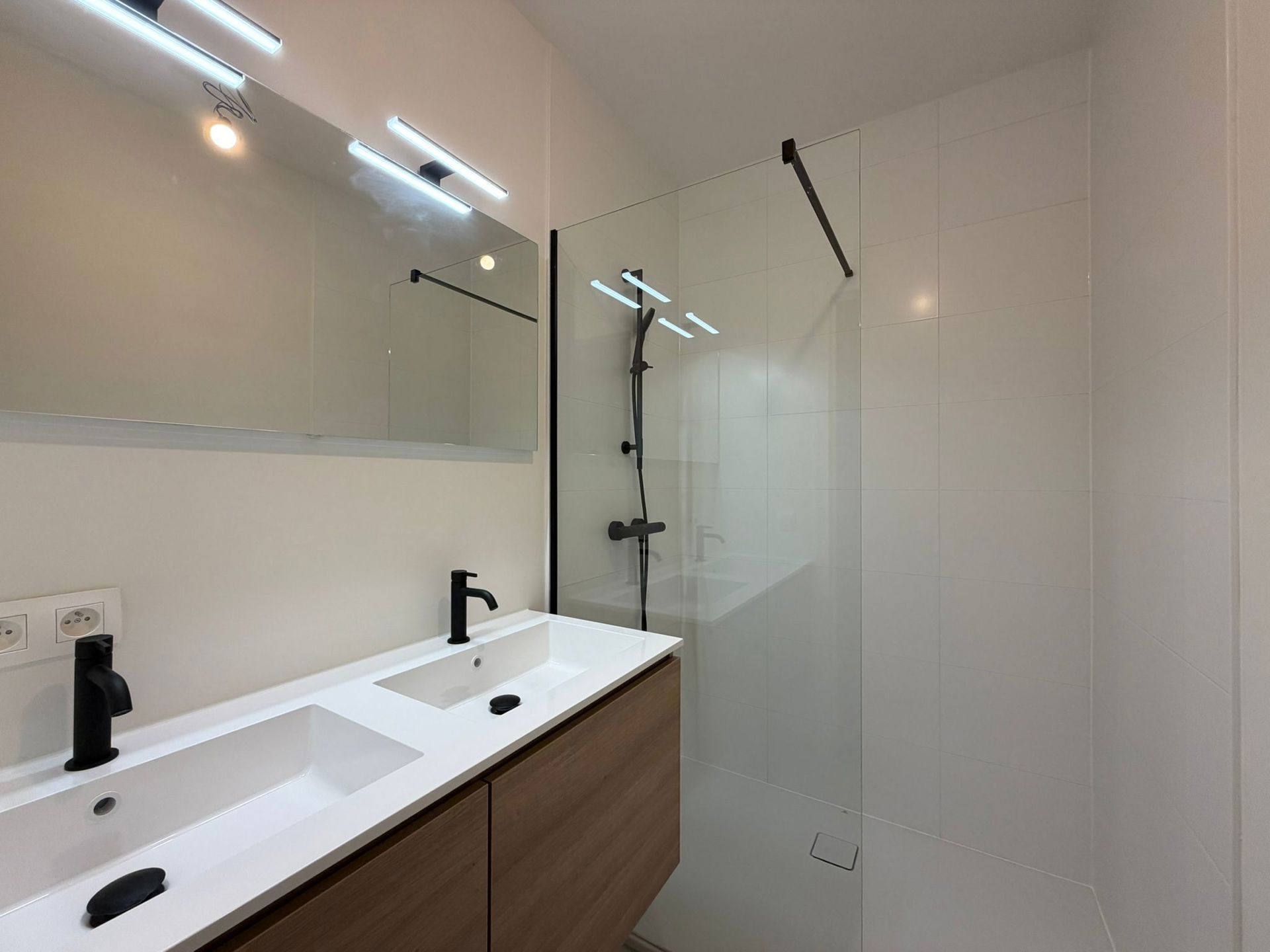 Duurzaam appartement met 2 slpk., terras, kelderberging, autostaanplaats. - foto 5