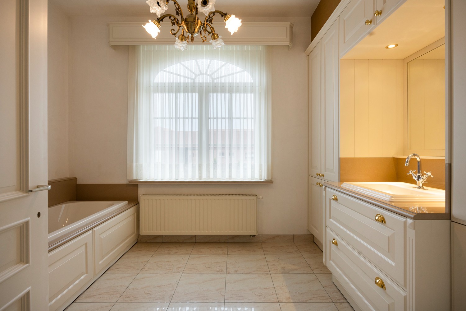 Uitzonderlijke Franse villa Geetbets | Twee volwaardige entiteiten, één uitzonderlijk adres | +400m² - foto 5