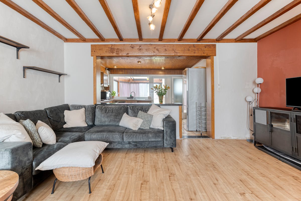Huis met tuin en garage op perceel van 308m² te Borsbeek - foto 5