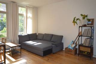 Gezellig en lichtrijk 2-slaapkamerappartement in het hart van de stad vaste kosten inbegrepenOp zoek naar een sfeervol appartement midden in de stad?...