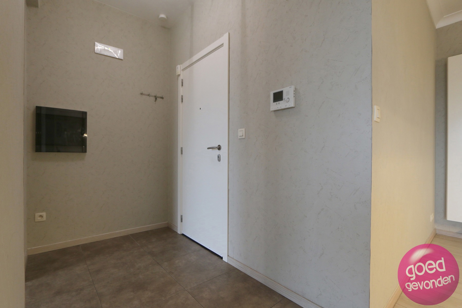 Apartment for sale in Tongeren with 2 bedrooms - photo 2