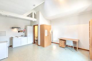 ENKEL VOOR STUDENTEN!Deze ruime, bemeubelde studentenstudio’s bevinden zich in een gebouw bestaande uit 15 studenten studio’s in het centrum van...