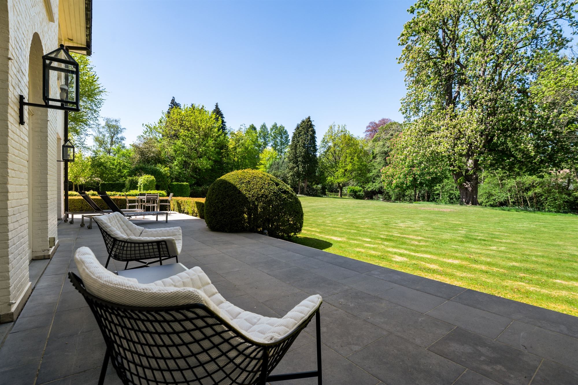 Statige villa met prachtige parktuin op ruim 1 hectare - foto 4