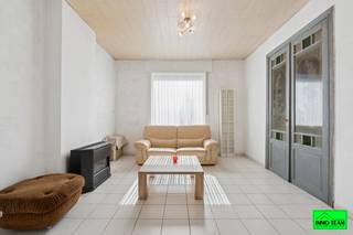 +++ Regentiestraat 65, Welle (Denderleeuw) +++Op een gunstige ligging in Welle, op wandelafstand van het centrum en met vlotte verbinding naar...