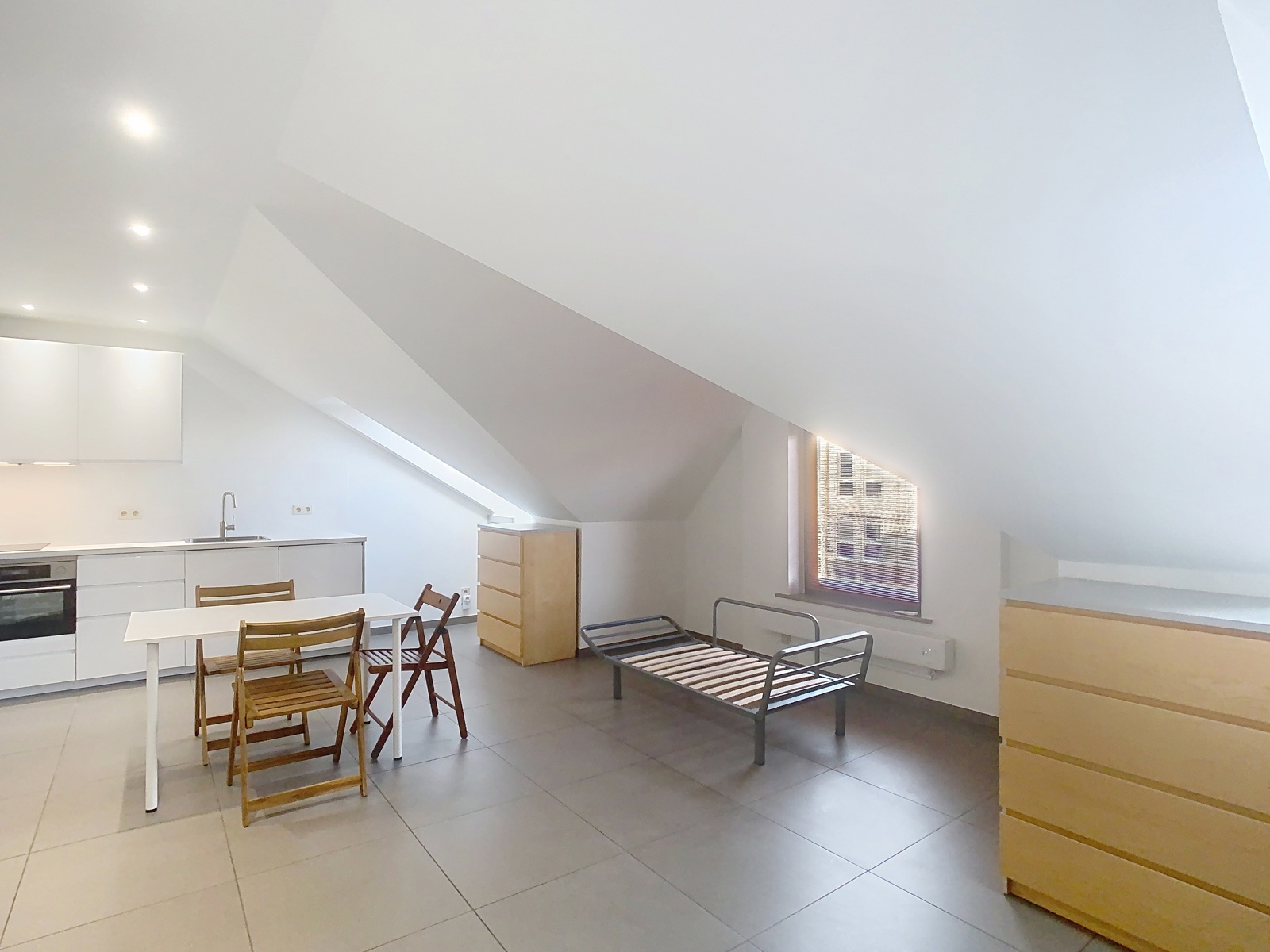 Gemeubelde studio te huur in Heverlee!  - foto 3