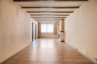 Interesse in deze woning? Bekijk de virtuele toer en maak via Livitas.be ONLINE je afspraak.Nabij "Stella Maris" en "Groenendaal" college bevindt...