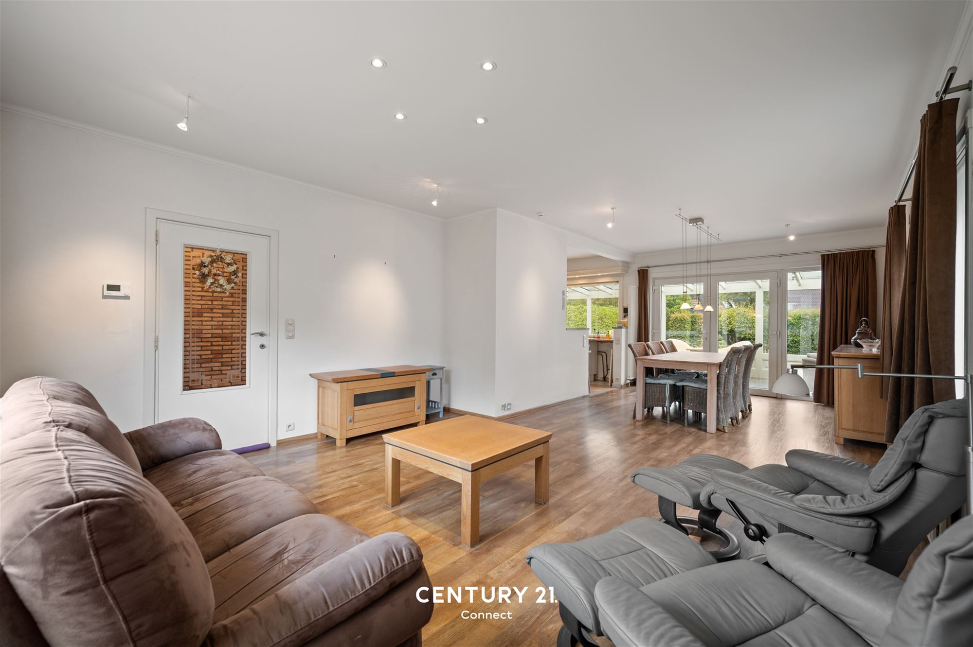 Bungalow op 7a 50ca te Linden. - foto 4
