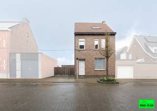 +++ Regentiestraat 65, Welle (Denderleeuw) +++Op een gunstige ligging in Welle, op wandelafstand van het centrum en met vlotte verbinding naar...