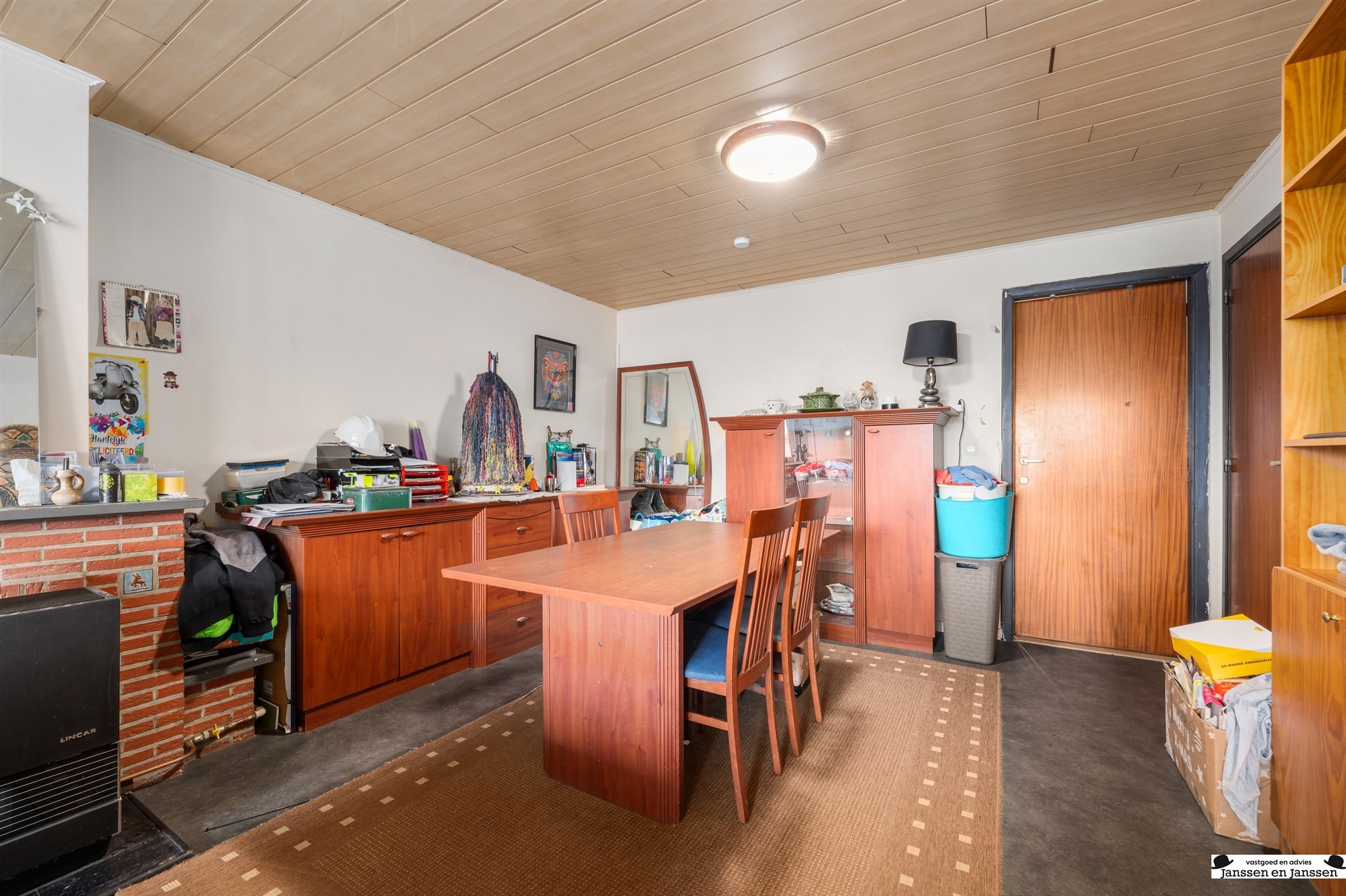 Op te frissen appartement met twee slaapkamers - foto 5