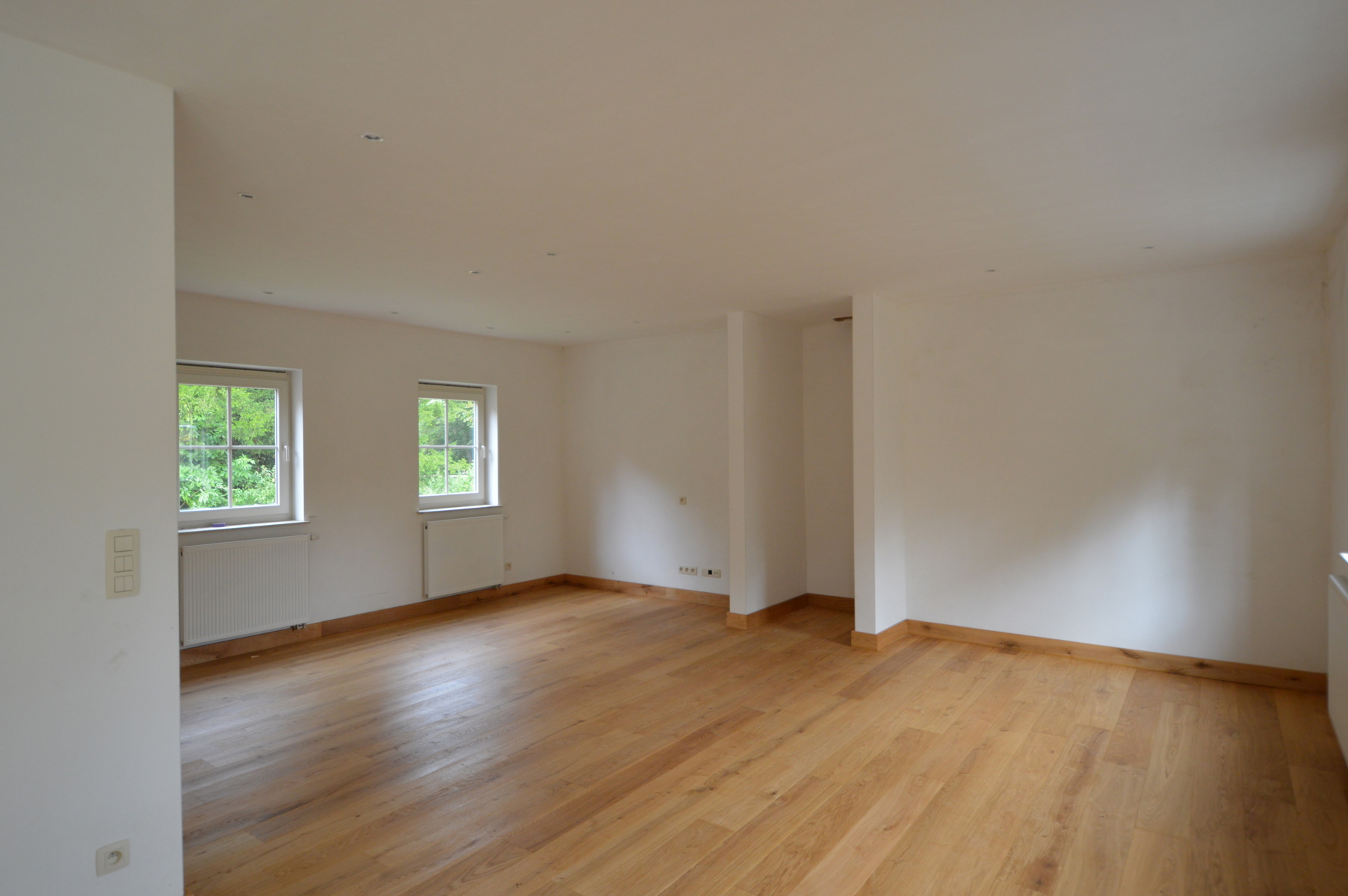 Prachtige pastorijvilla, rustig gelegen in een bosrijk gebied - foto 4