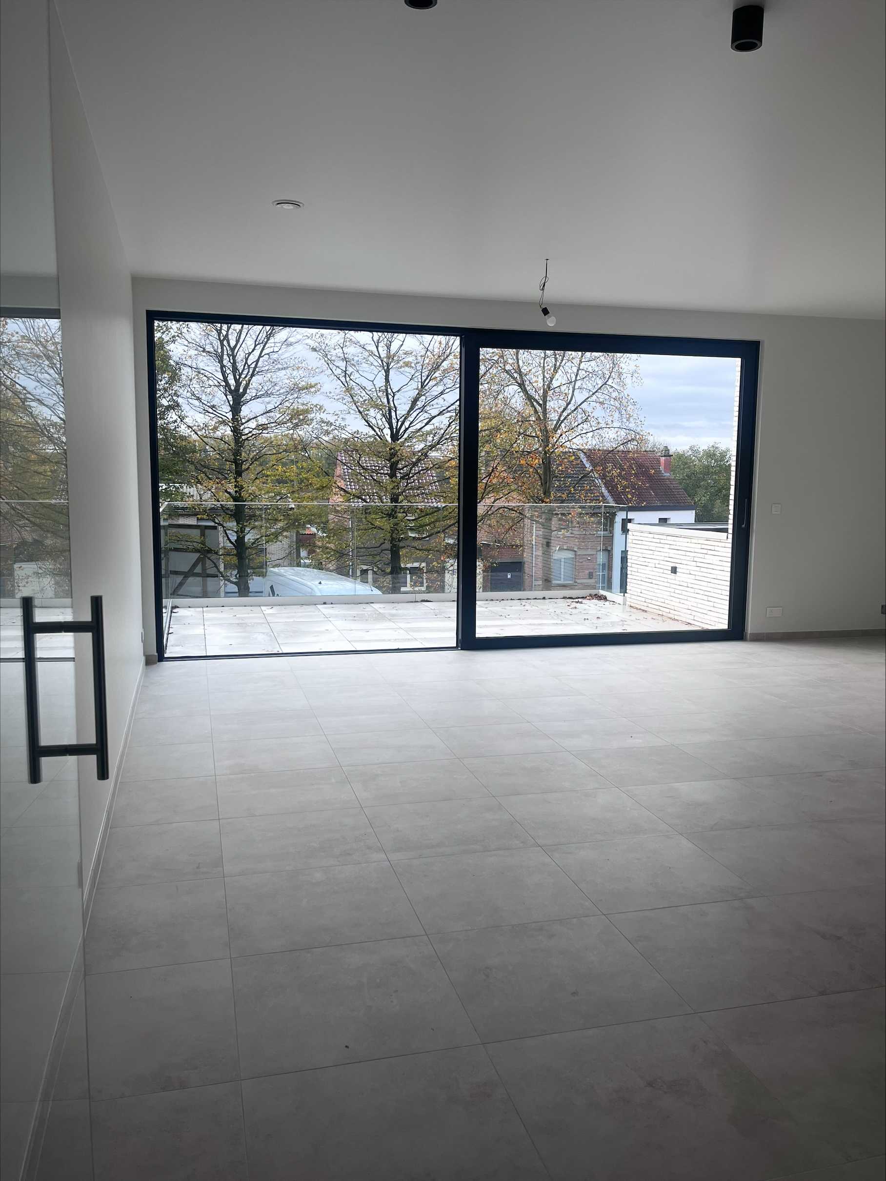 Appartement te huur in Tielrode met 2 slaapkamers - foto 2