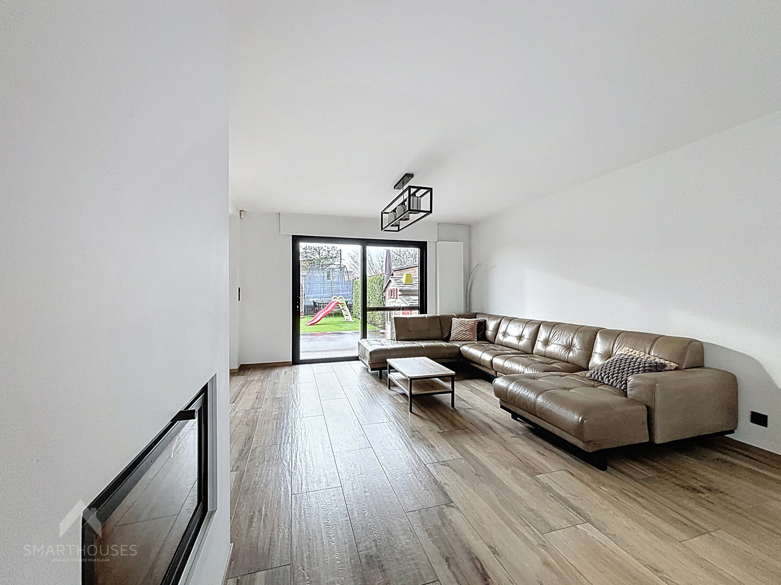 Goed gelegen gezinswoning met 4 slaapkamers en garage - foto 5