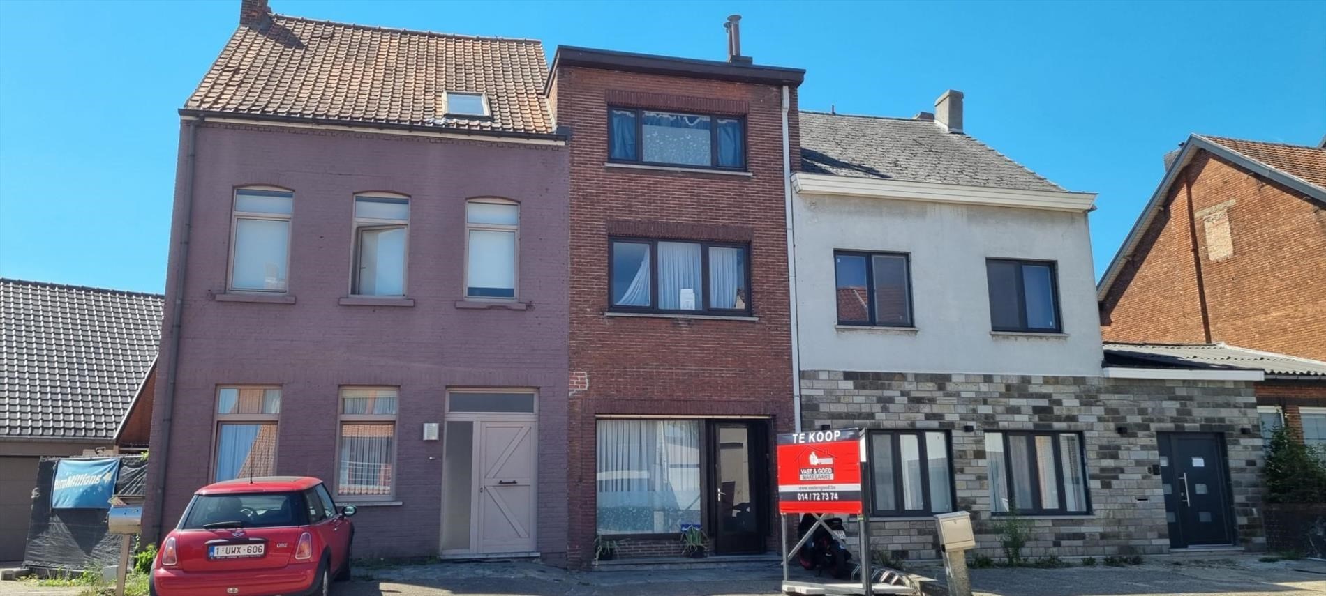 Woning met 3 slaapkamers gelegen nabij het centrum van Leopoldsburg - foto 1