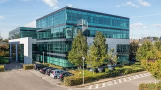 Het instapklare kantoor van 286 m² te Vilvoorde is strategisch gelegen aan de eerste afrit van de E19 richting Antwerpen, vlak bij de Brusselse...