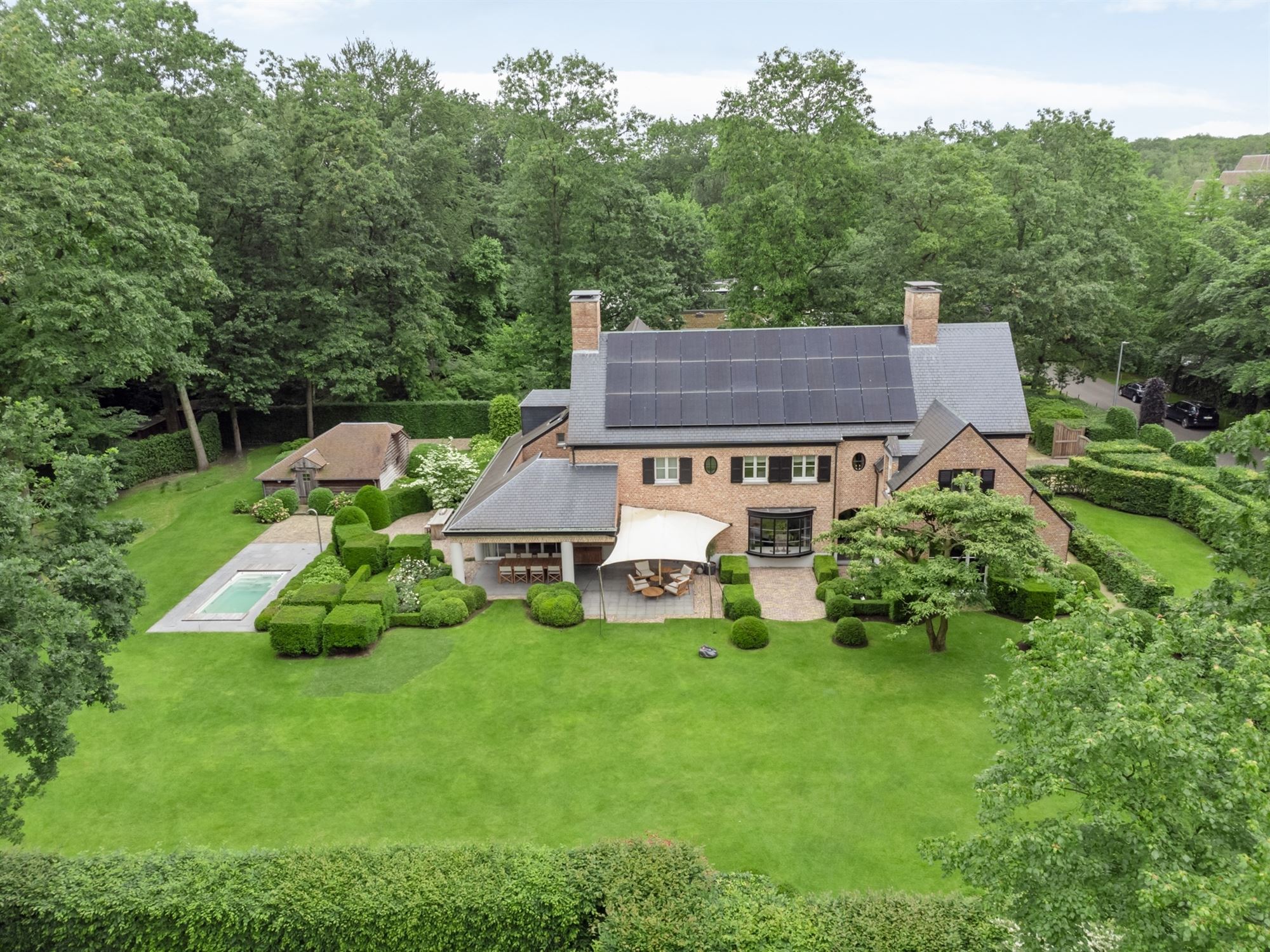 Exclusieve villa op rustige locatie nabij het centrum  - foto 3