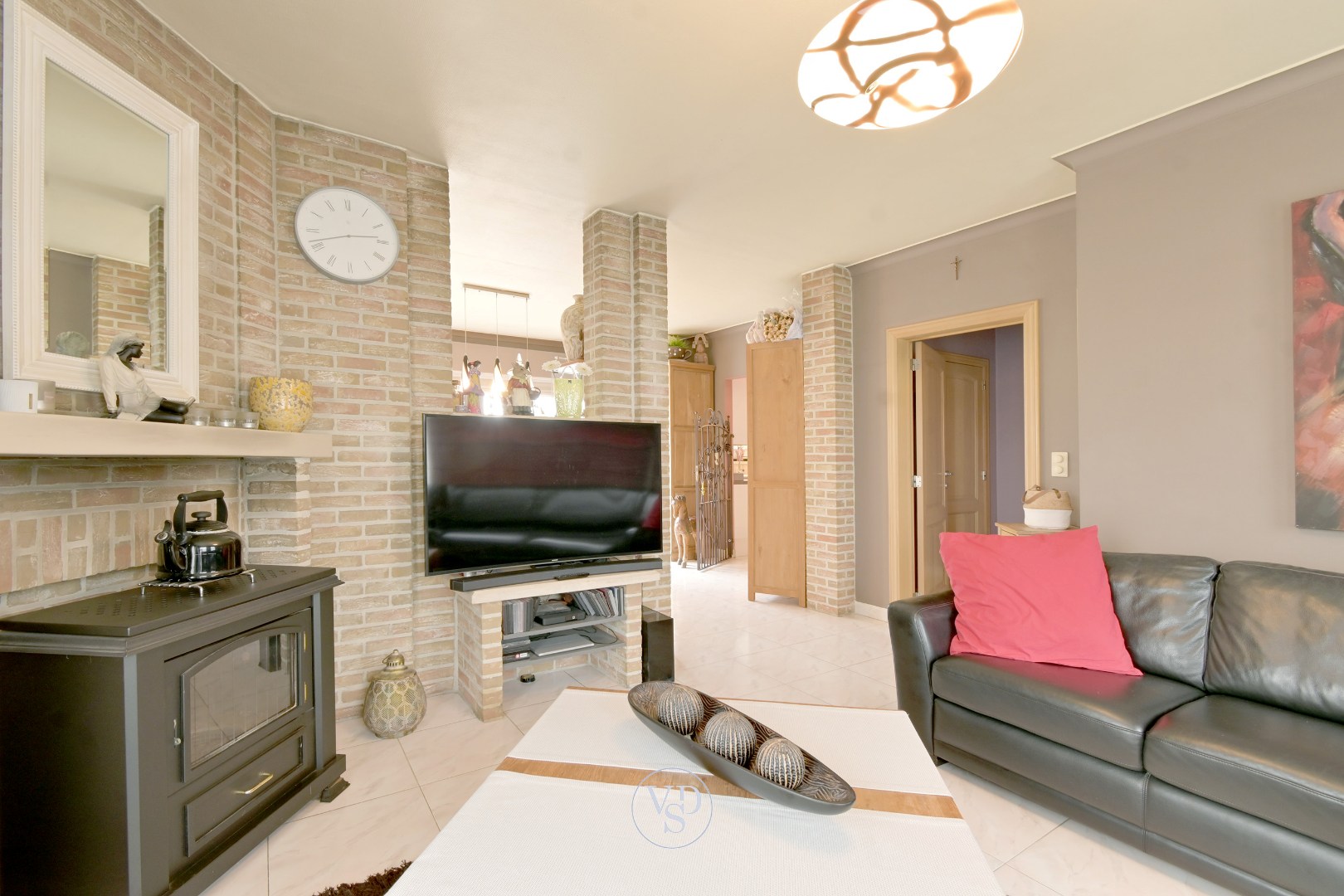 Tijdloze villa met zwembad. - foto 5