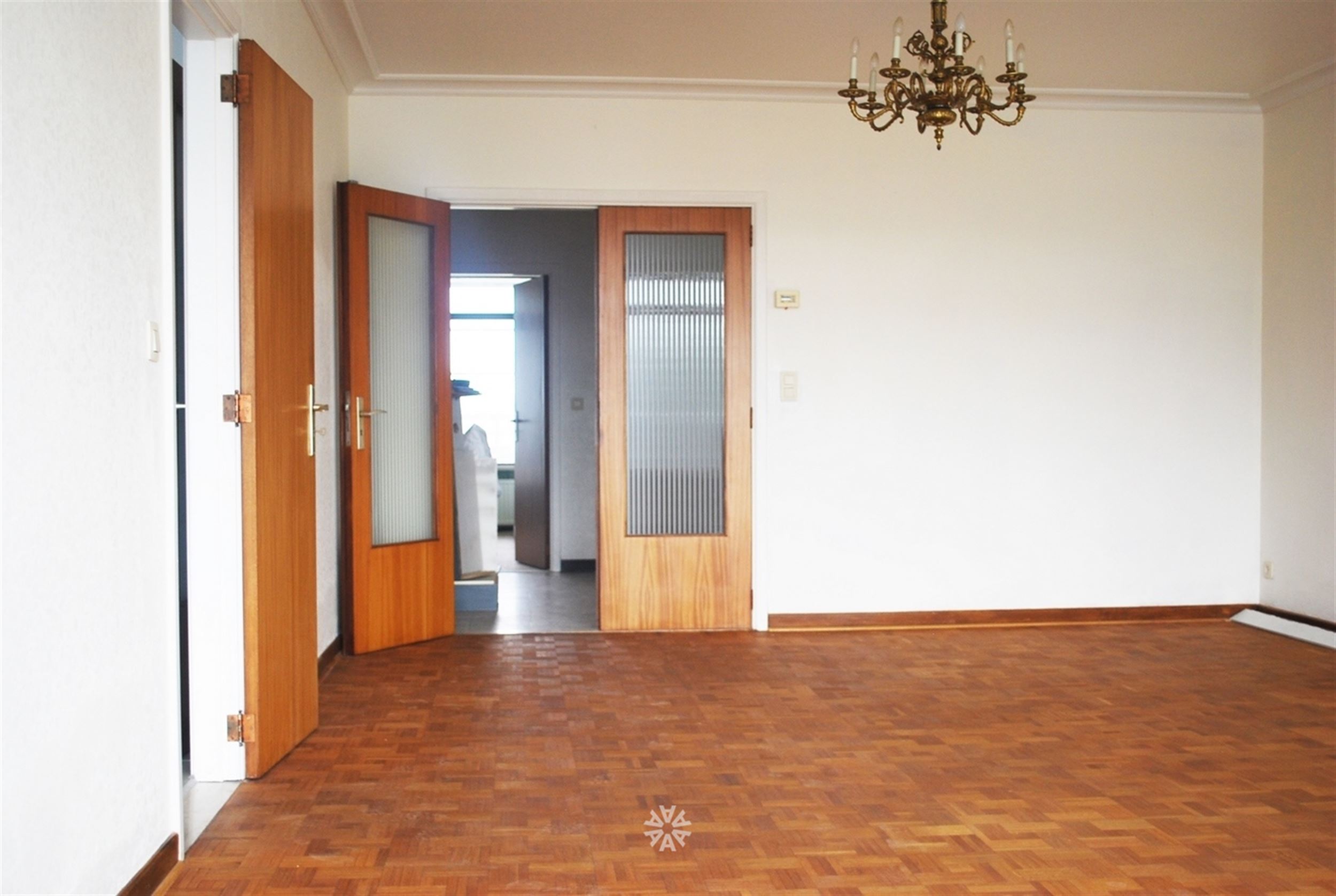 Twee slaapkamer appartement met 2 terrassen - foto 2