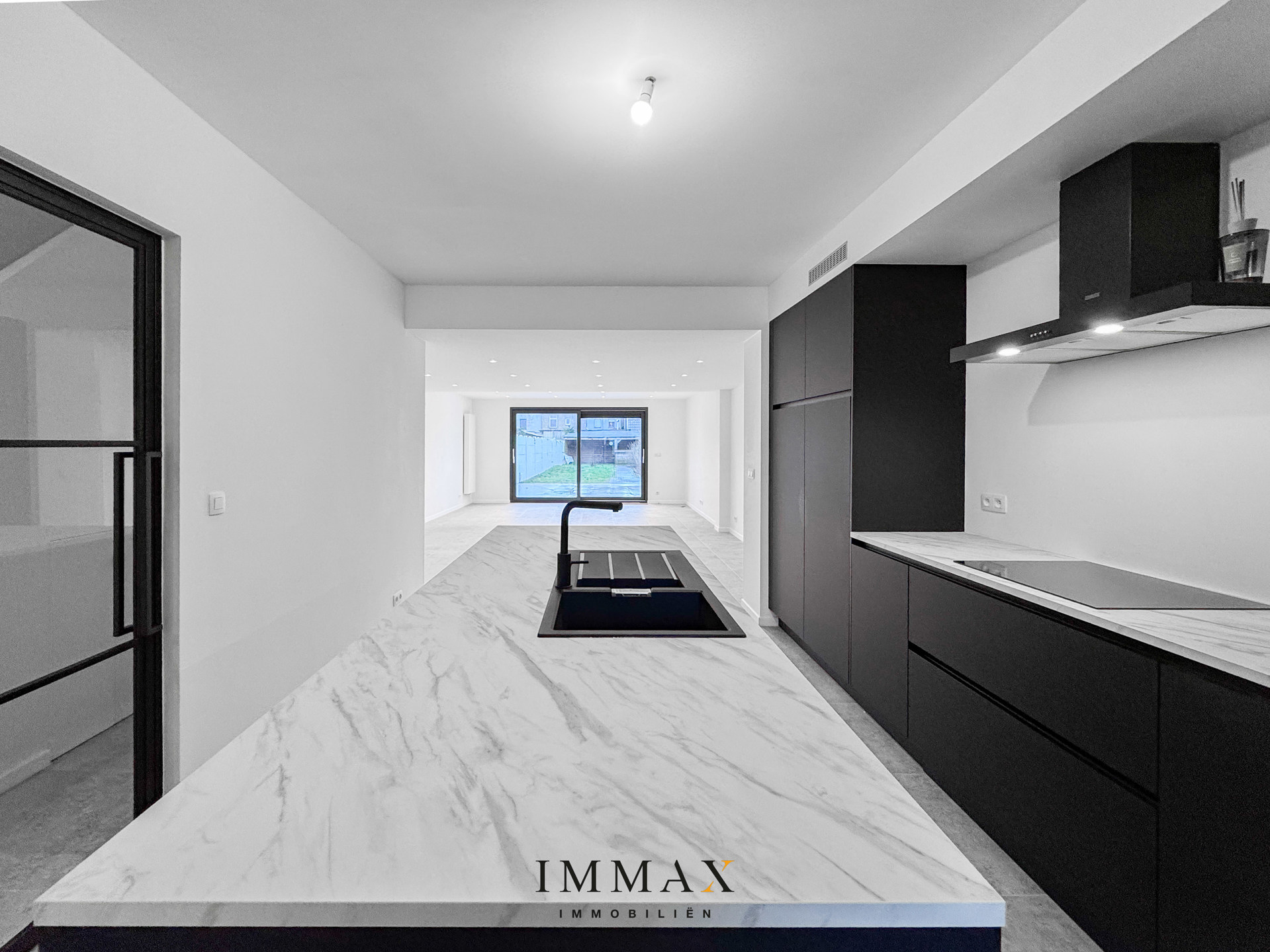 Recent gerenoveerde woning met 3 slaapkamers en zonnige tuin - foto 2